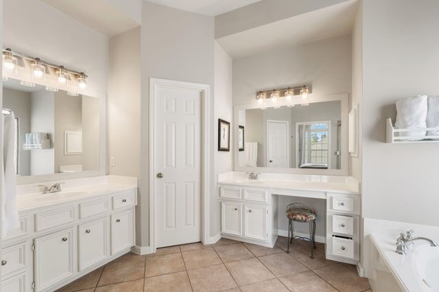 3503 Urban Woods Trail, Houston, TX 77008