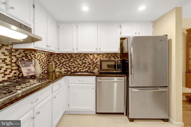 3375 ARDLEY CT, Falls Church, VA 22041
