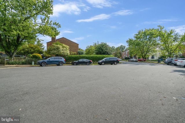 3375 ARDLEY CT, Falls Church, VA 22041