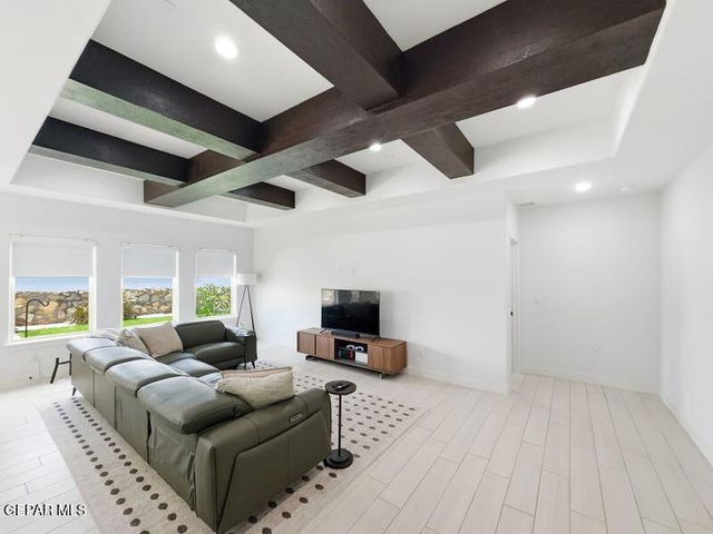 1109 BRONZE HILL Avenue, Santa Teresa, NM 88008