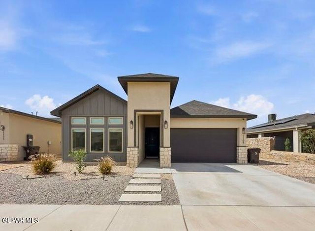 1109 BRONZE HILL Avenue, Santa Teresa, NM 88008