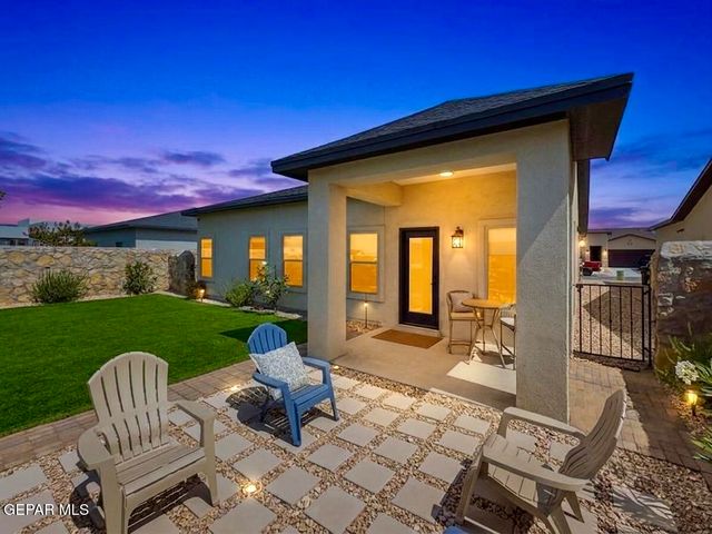 1109 BRONZE HILL Avenue, Santa Teresa, NM 88008