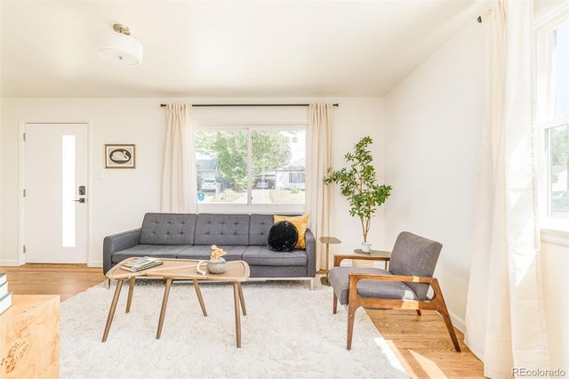 965 Lima Street, Aurora, CO 80010