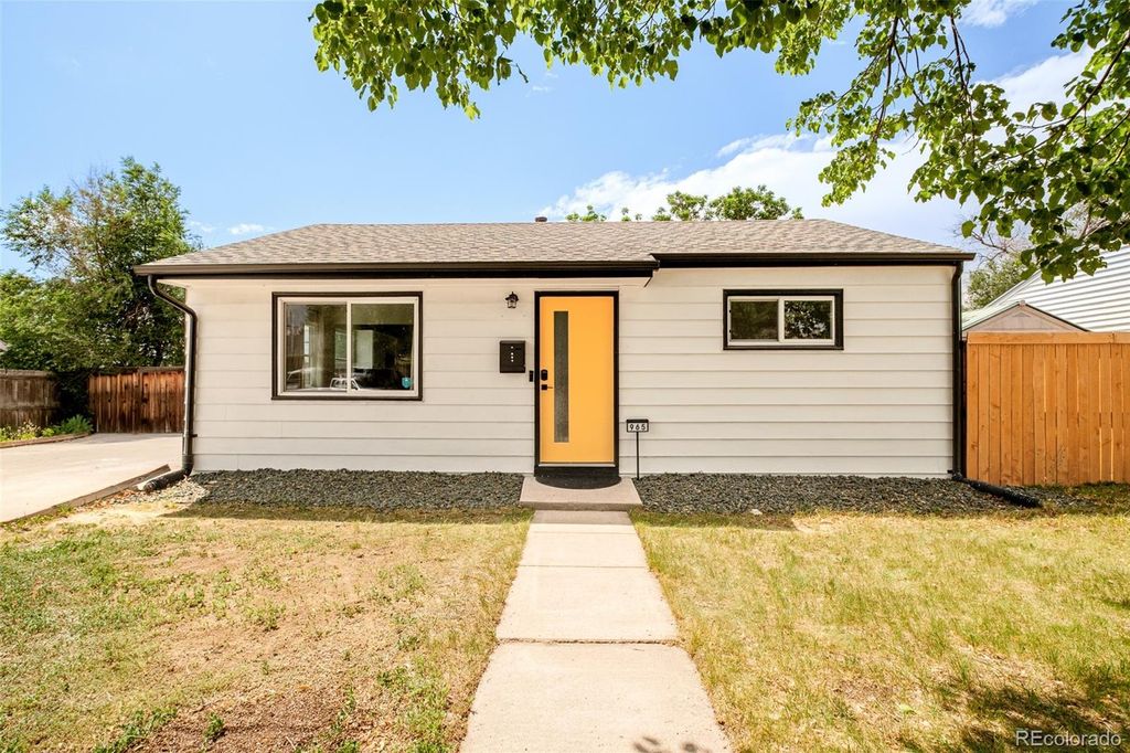 965 Lima Street, Aurora, CO 80010