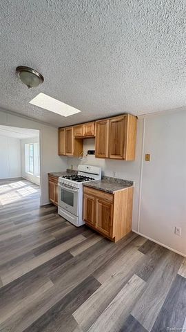 1832 E Carson City Road, Sheridan, MI 48884