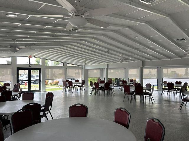 426 Pine Glen Lane A-1, Greenacres, FL 33463