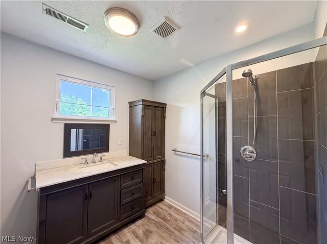 23691 Redfern Road, Columbia Station, OH 44028