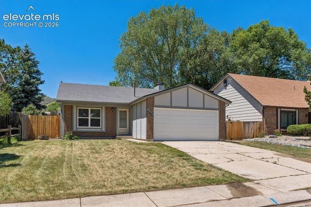 6080 Pemberton Way, Colorado Springs, CO 80919