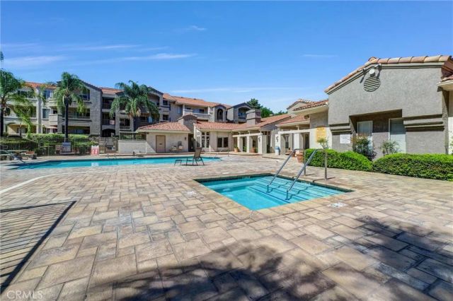 1980 Las Colinas Circle 301, Corona, CA 92879