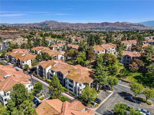 1980 Las Colinas Circle 301, Corona, CA 92879