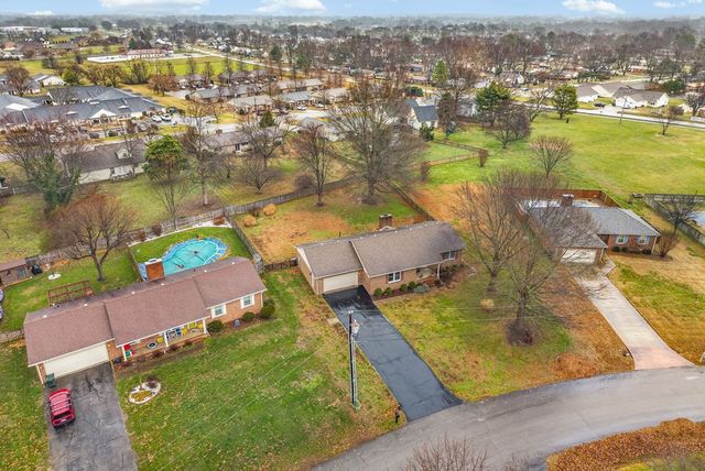 1108 Walnut Court, Hopkinsville, KY 42240