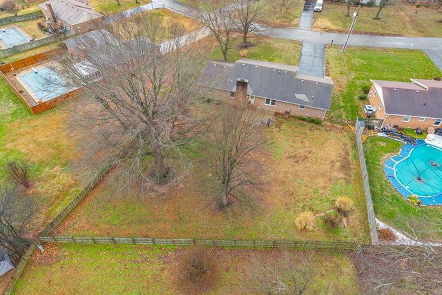 1108 Walnut Court, Hopkinsville, KY 42240