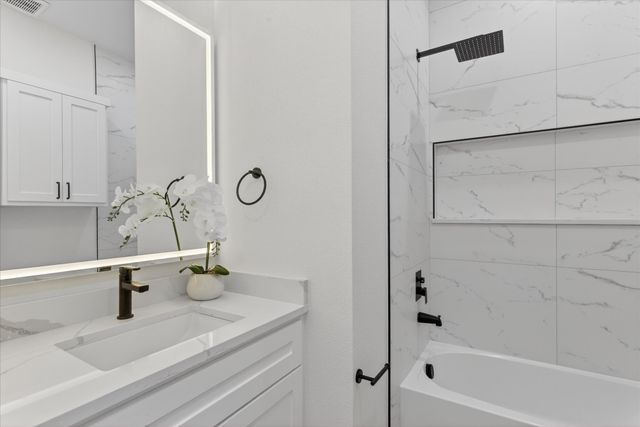 182 Briar Patch Road, Boyd, TX 76023