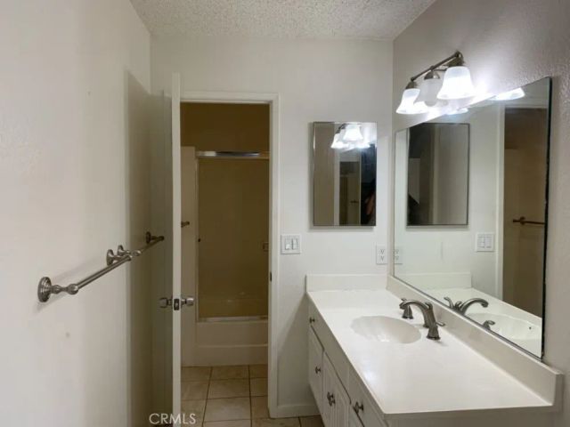 102 Scholz 228, Newport Beach, CA 92663