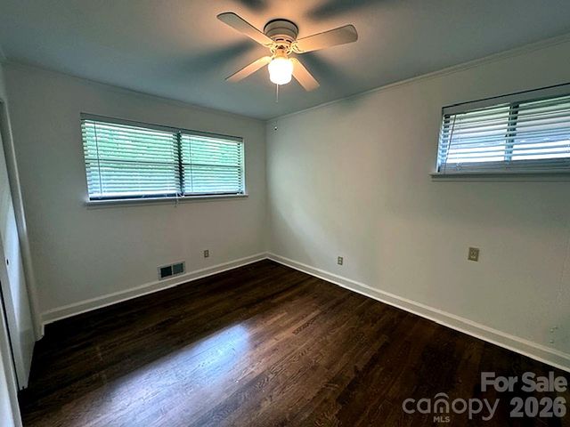 710 Manhasset Road, Charlotte, NC 28209