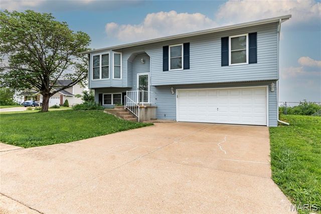 3267 Lupine Drive, Arnold, MO 63010