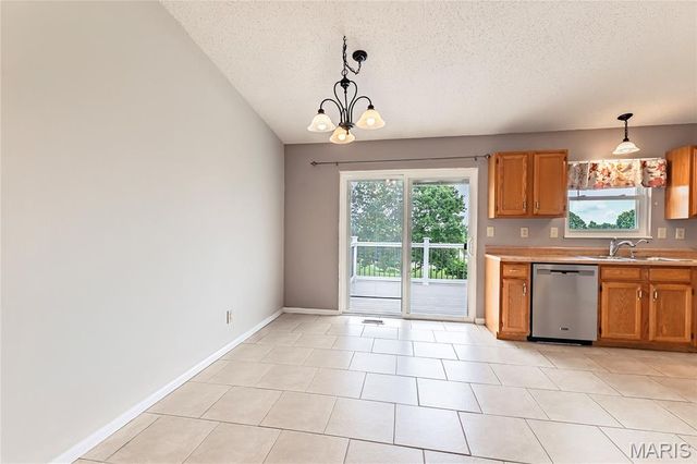 3267 Lupine Drive, Arnold, MO 63010