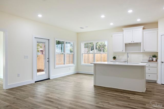 1915 W Chase St, Pensacola, FL 32502