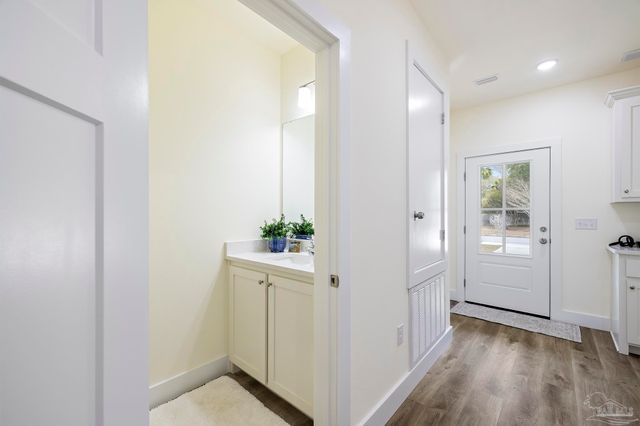 1915 W Chase St, Pensacola, FL 32502