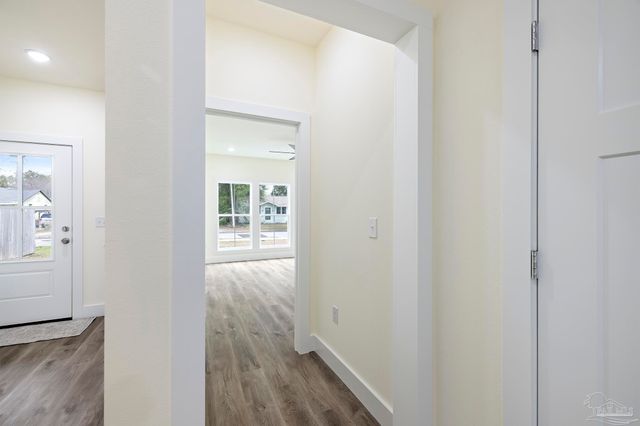 1915 W Chase St, Pensacola, FL 32502