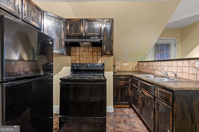 106 Big Buck Court, Jackson, GA 30233