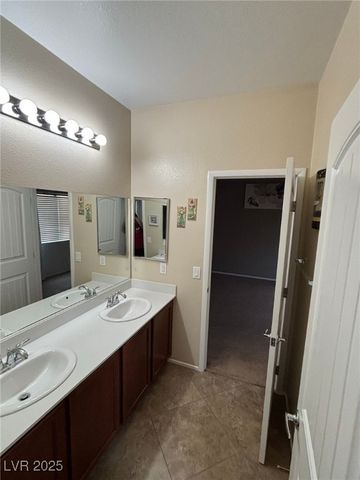 9499 Alma Ridge Avenue, Las Vegas, NV 89178