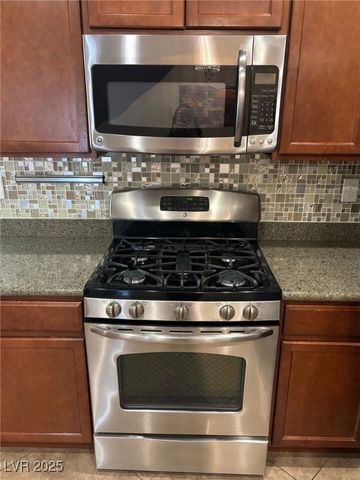 9499 Alma Ridge Avenue, Las Vegas, NV 89178