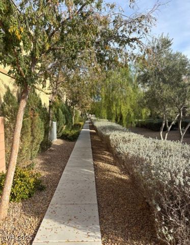 9499 Alma Ridge Avenue, Las Vegas, NV 89178