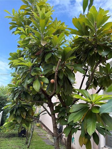 1853 NW 130th Avenue, Pembroke Pines, FL 33028