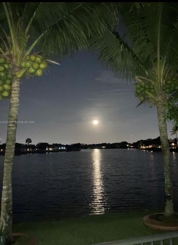 1853 NW 130th Avenue, Pembroke Pines, FL 33028