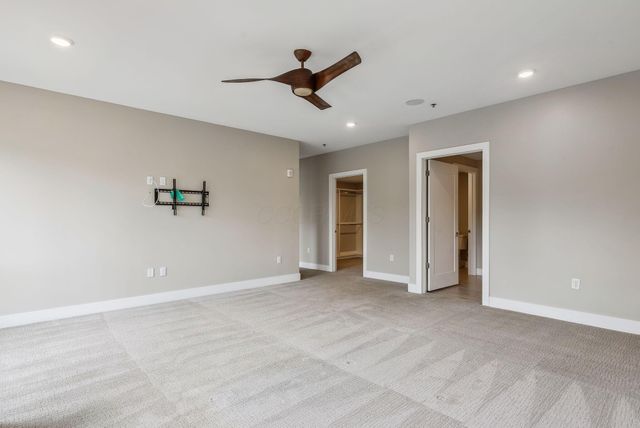 105 N Riverview Street, 215, Dublin, OH 43017