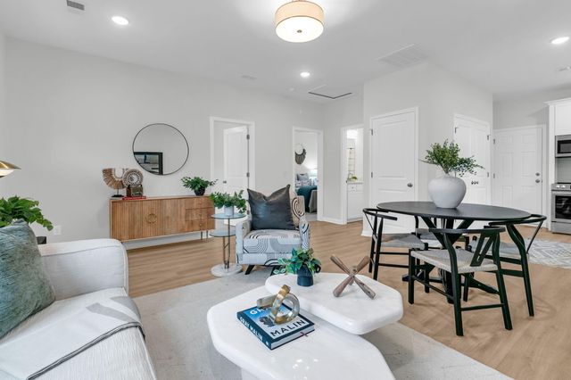 5131 Delta Street, North Charleston, SC 29406