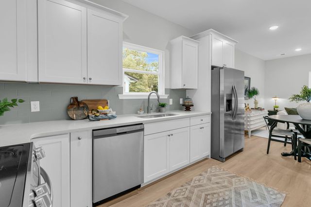 5131 Delta Street, North Charleston, SC 29406