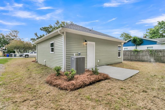 5131 Delta Street, North Charleston, SC 29406