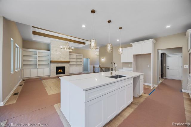 35071 Woodside Drive, Richmond, MI 48062