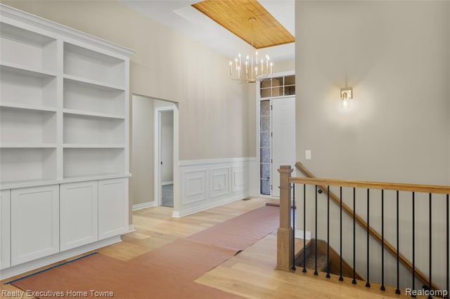 35071 Woodside Drive, Richmond, MI 48062