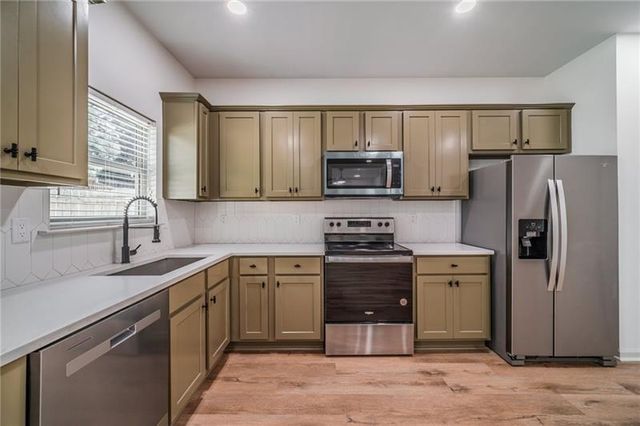 796 Grenier Terrace, Lawrenceville, GA 30045