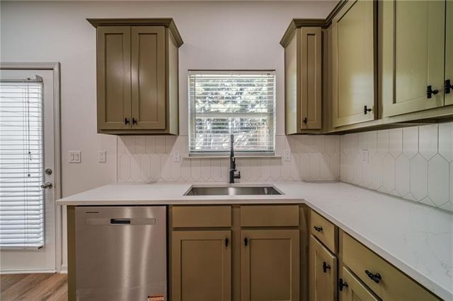 796 Grenier Terrace, Lawrenceville, GA 30045