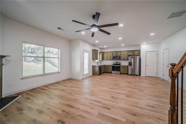 796 Grenier Terrace, Lawrenceville, GA 30045