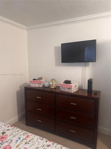 6455 W 27th Ave 44-13, Hialeah, FL 33016