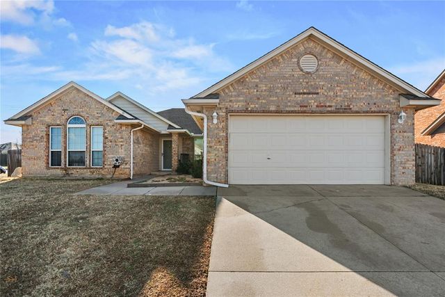 11300 NW 101st Street, Yukon, OK 73099