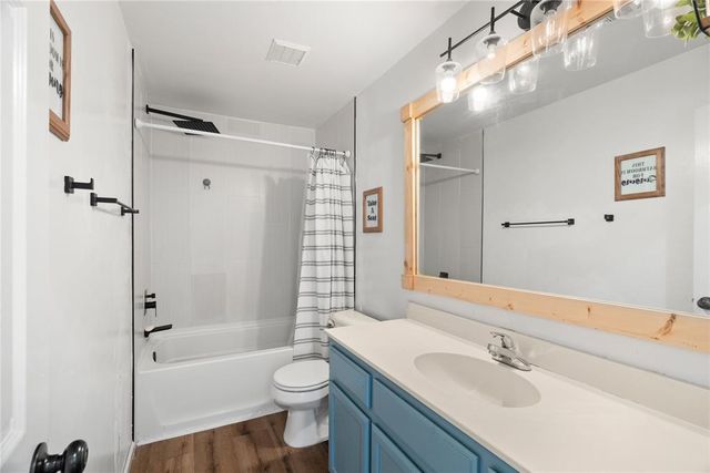 11300 NW 101st Street, Yukon, OK 73099