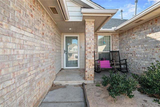 11300 NW 101st Street, Yukon, OK 73099