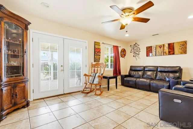 200 Gull Place, El Cajon, CA 92019