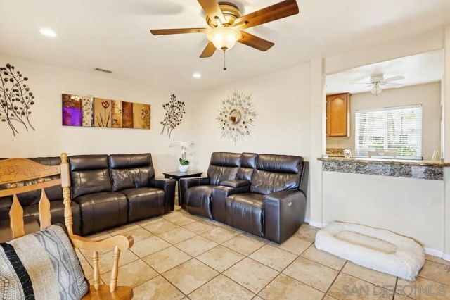 200 Gull Place, El Cajon, CA 92019