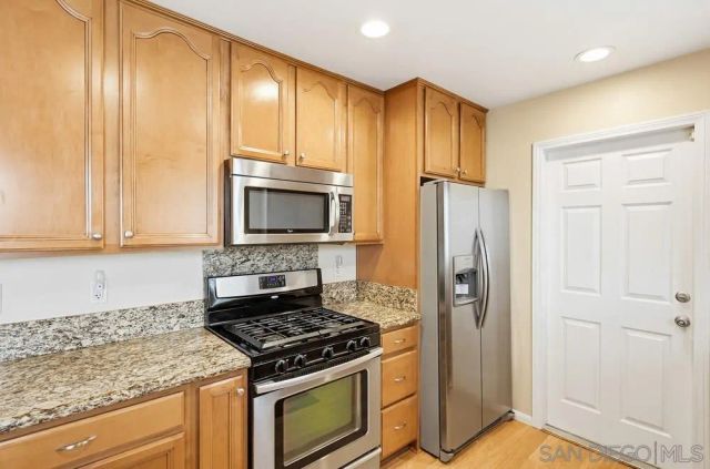 200 Gull Place, El Cajon, CA 92019