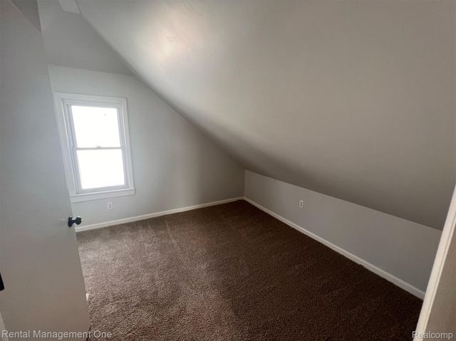23019 Tuscany Avenue, Eastpointe, MI 48021