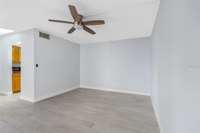 4611 W NORTH B STREET 129, Tampa, FL 33609