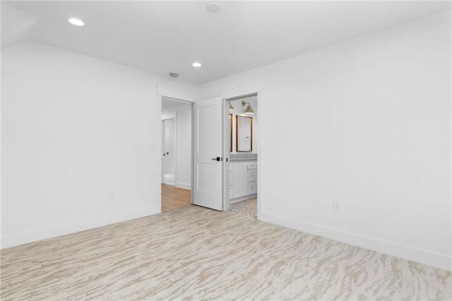 4620 W 70th Terrace, Prairie Village, KS 66208