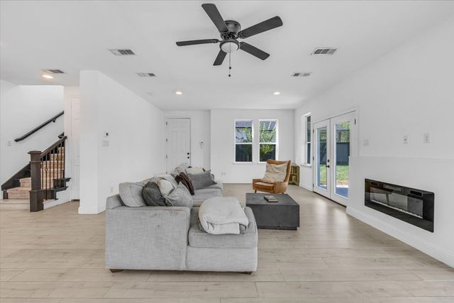 102 Glenn Avenue, Rockwall, TX 75087